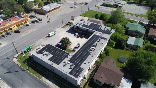 multifamily-solar-panel-installation-sanantonio